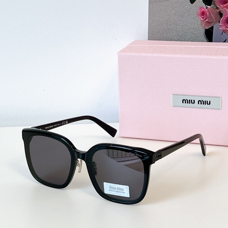 MIU MIU